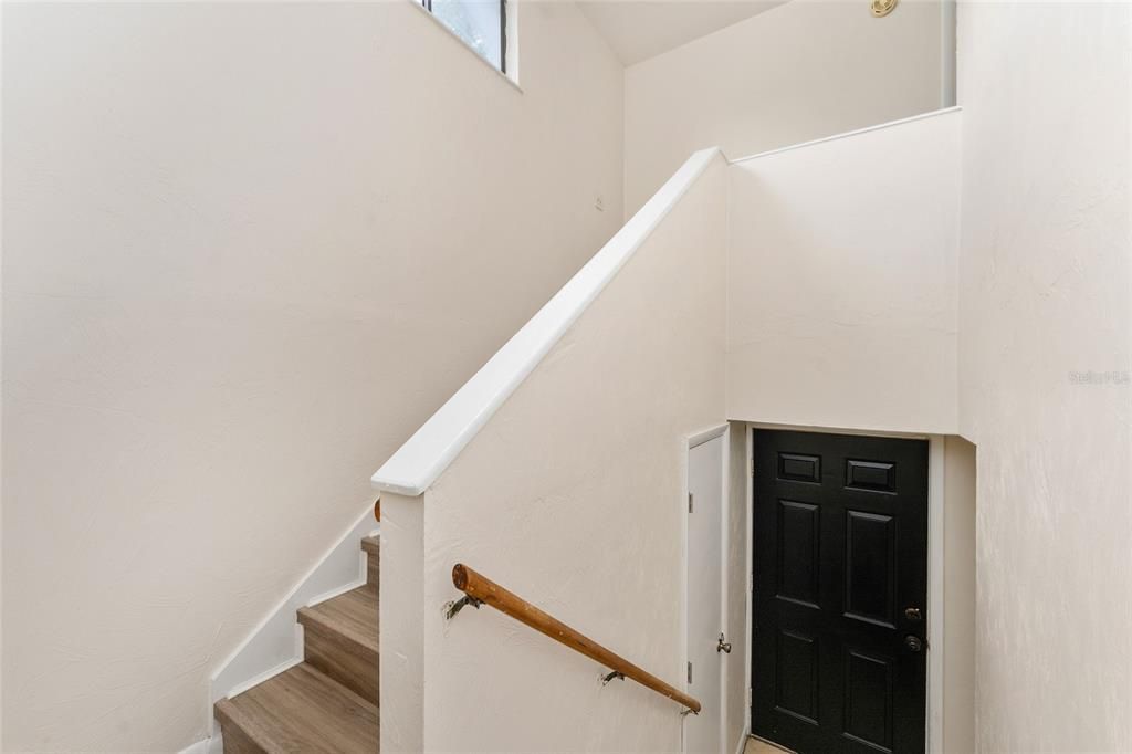 На продажу: $149,999 (3 спален, 1 ванн, 1176 Квадратных фут)