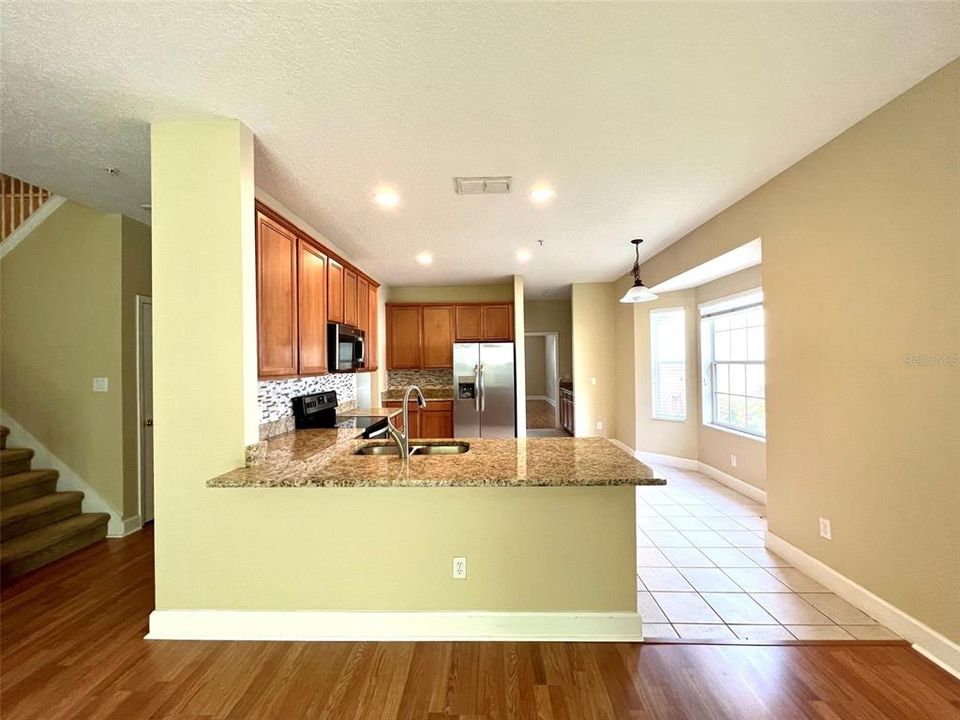 В аренду: $2,995 (4 спален, 2 ванн, 2767 Квадратных фут)