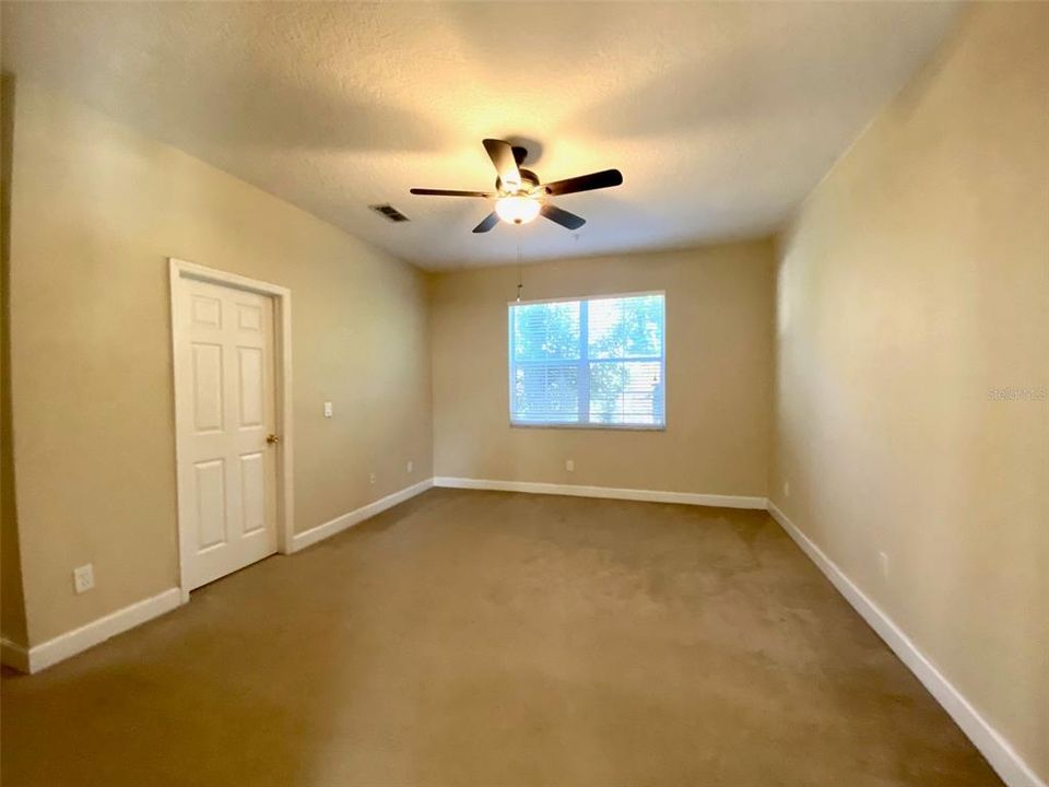 В аренду: $2,995 (4 спален, 2 ванн, 2767 Квадратных фут)