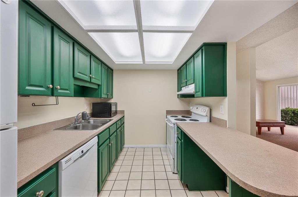 For Rent: $1,550 (2 beds, 2 baths, 1080 Square Feet)