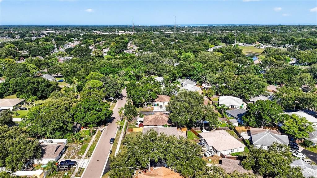 For Sale: $264,900 (2 beds, 1 baths, 797 Square Feet)