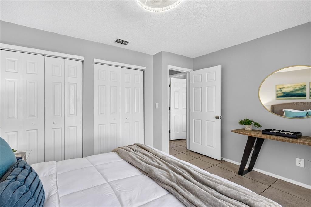 For Sale: $264,900 (2 beds, 1 baths, 797 Square Feet)