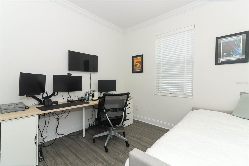 Activo con contrato: $448,000 (3 camas, 2 baños, 1635 Pies cuadrados)