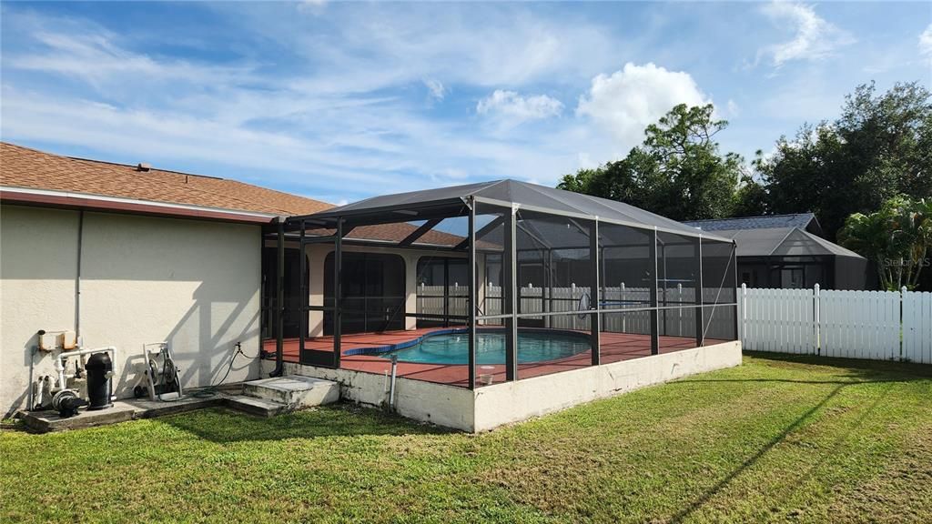 Activo con contrato: $319,000 (3 camas, 2 baños, 1822 Pies cuadrados)