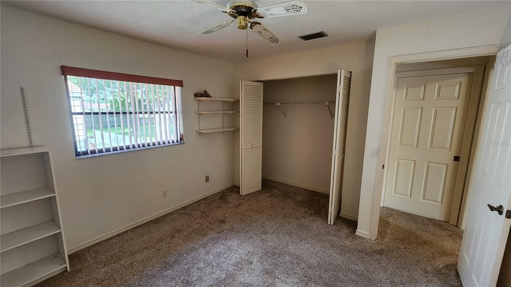 Activo con contrato: $319,000 (3 camas, 2 baños, 1822 Pies cuadrados)