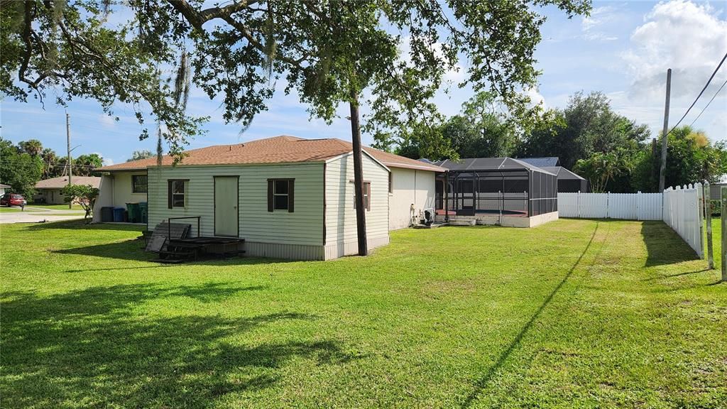Activo con contrato: $319,000 (3 camas, 2 baños, 1822 Pies cuadrados)