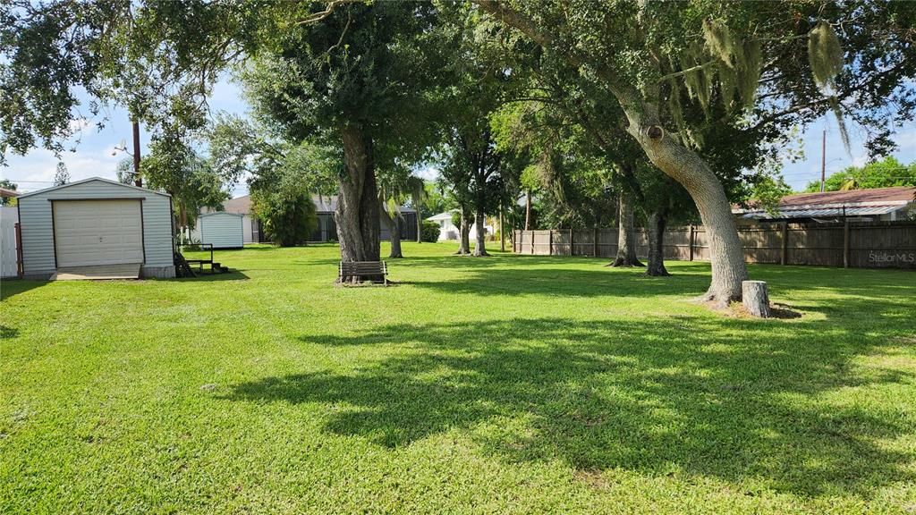Activo con contrato: $319,000 (3 camas, 2 baños, 1822 Pies cuadrados)