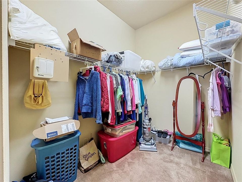 For Sale: $300,000 (3 beds, 2 baths, 1774 Square Feet)
