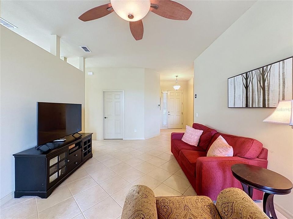 For Sale: $300,000 (3 beds, 2 baths, 1774 Square Feet)