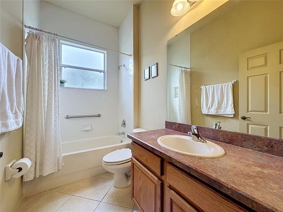 For Sale: $300,000 (3 beds, 2 baths, 1774 Square Feet)
