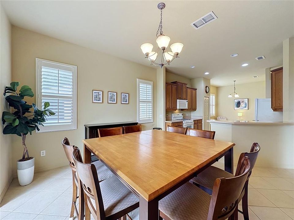 For Sale: $300,000 (3 beds, 2 baths, 1774 Square Feet)