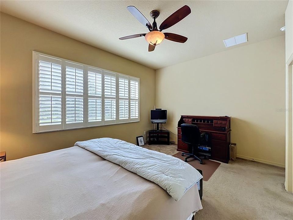 For Sale: $300,000 (3 beds, 2 baths, 1774 Square Feet)