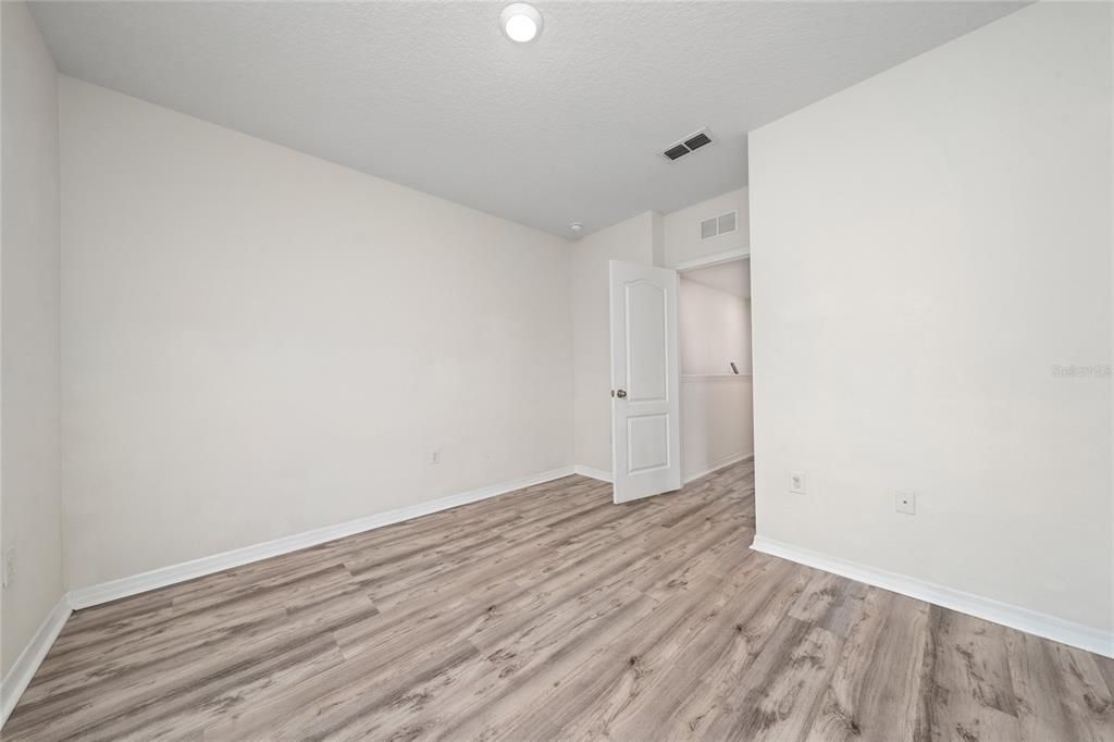 В аренду: $1,990 (3 спален, 2 ванн, 1755 Квадратных фут)