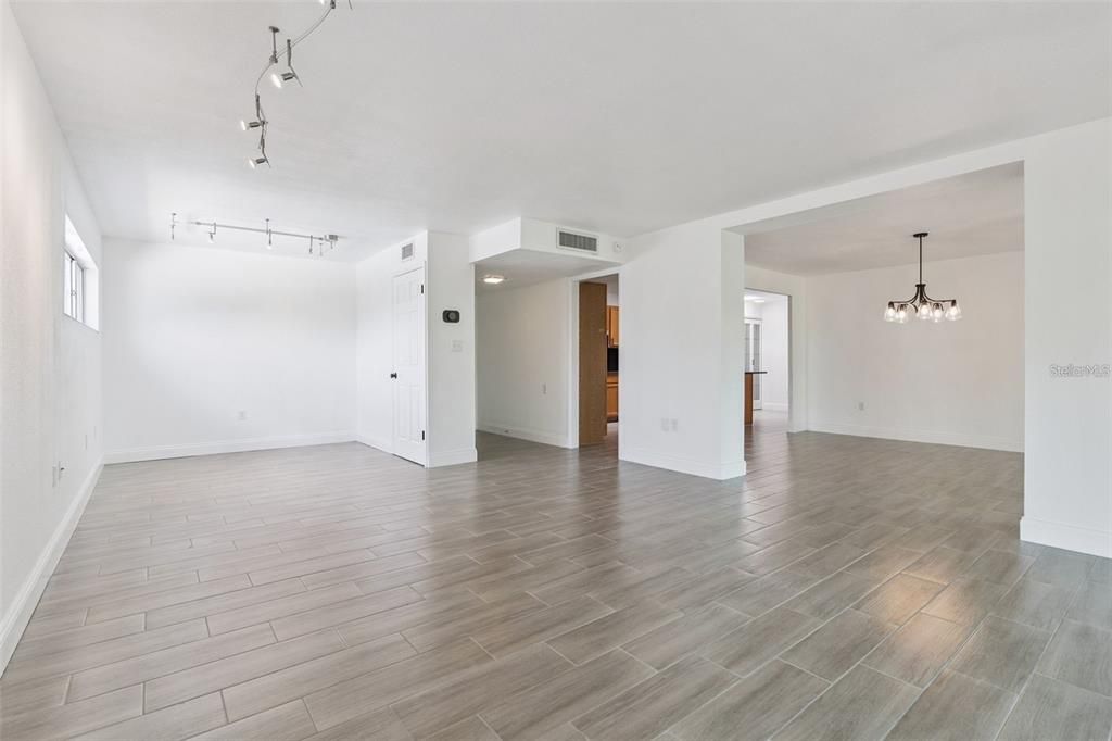 На продажу: $485,000 (3 спален, 2 ванн, 1650 Квадратных фут)