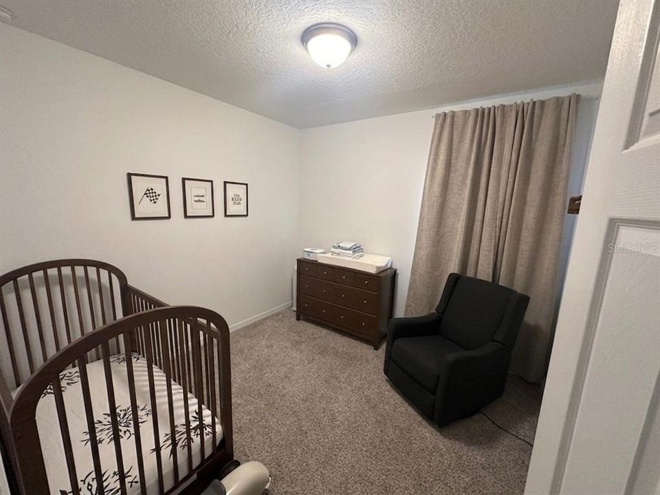 For Rent: $2,100 (4 beds, 2 baths, 1605 Square Feet)
