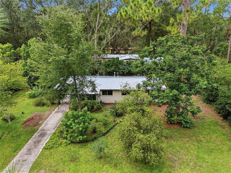 En Venta: $235,000 (4 camas, 2 baños, 1165 Pies cuadrados)