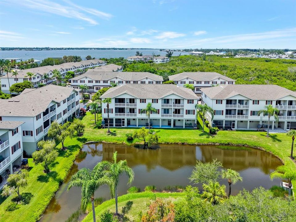 For Sale: $345,000 (4 beds, 3 baths, 2604 Square Feet)