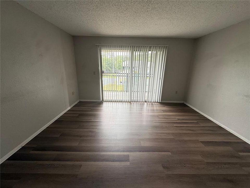 For Rent: $1,600 (2 beds, 2 baths, 950 Square Feet)