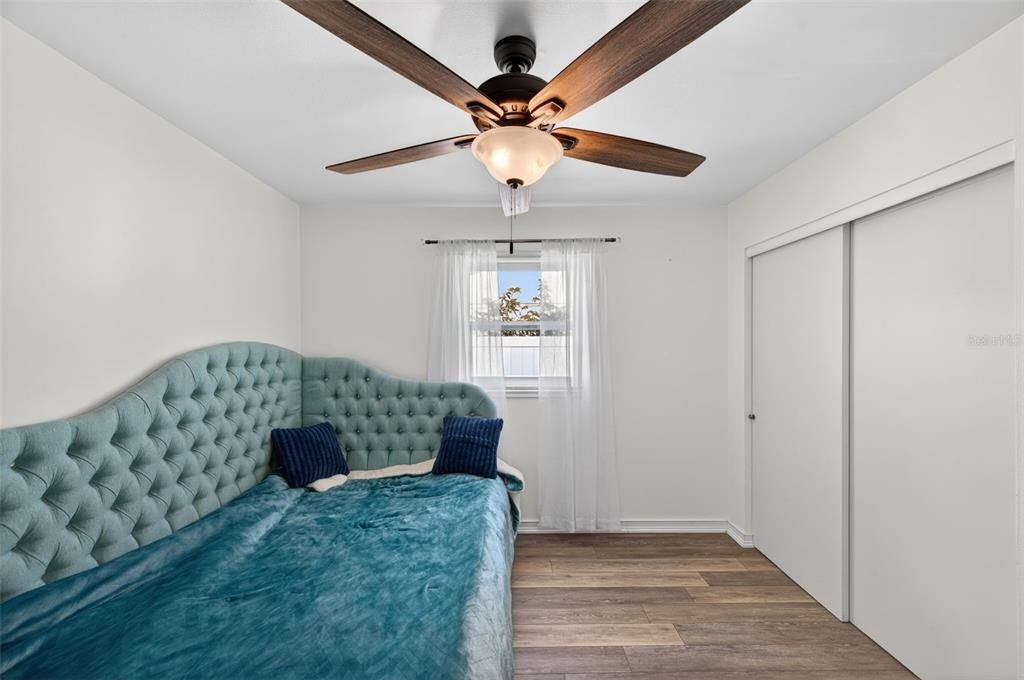 Active With Contract: $2,000 (3 beds, 2 baths, 1128 Square Feet)