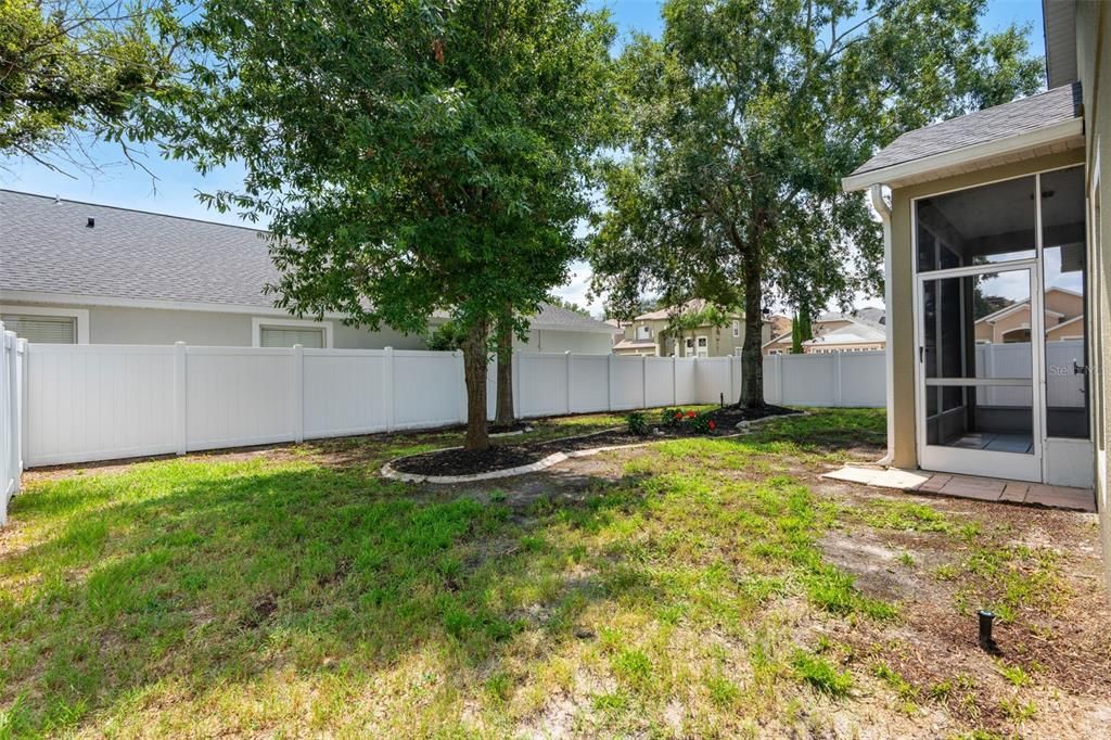 For Sale: $420,000 (4 beds, 2 baths, 1956 Square Feet)