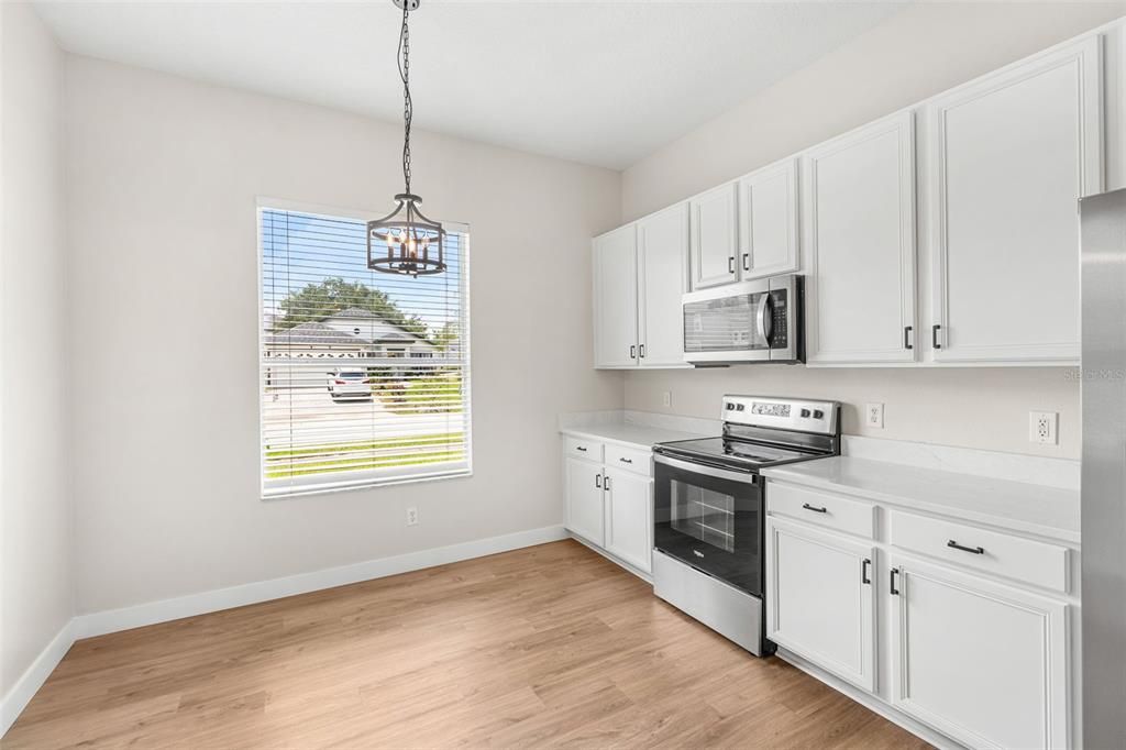 For Sale: $420,000 (4 beds, 2 baths, 1956 Square Feet)