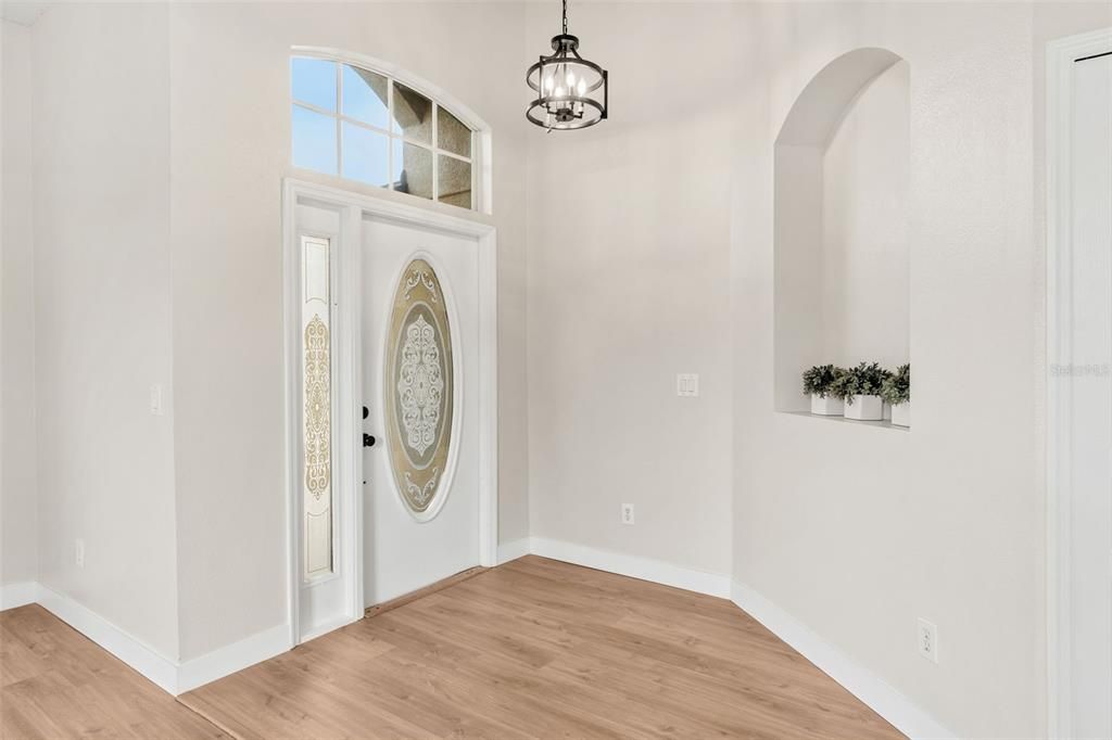 For Sale: $420,000 (4 beds, 2 baths, 1956 Square Feet)
