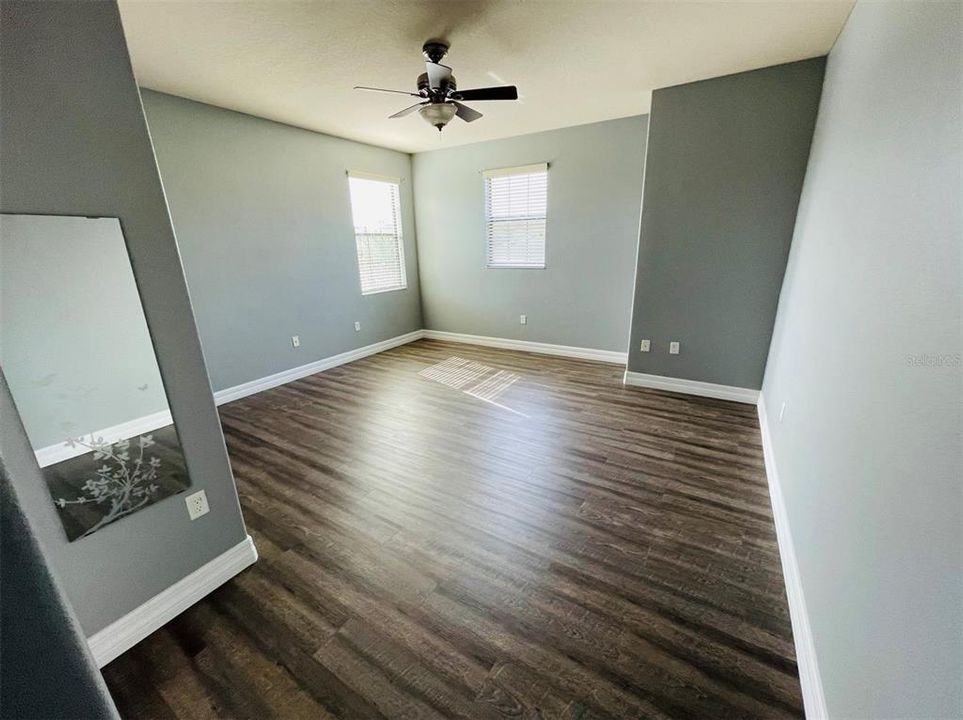 В аренду: $3,200 (5 спален, 4 ванн, 2889 Квадратных фут)