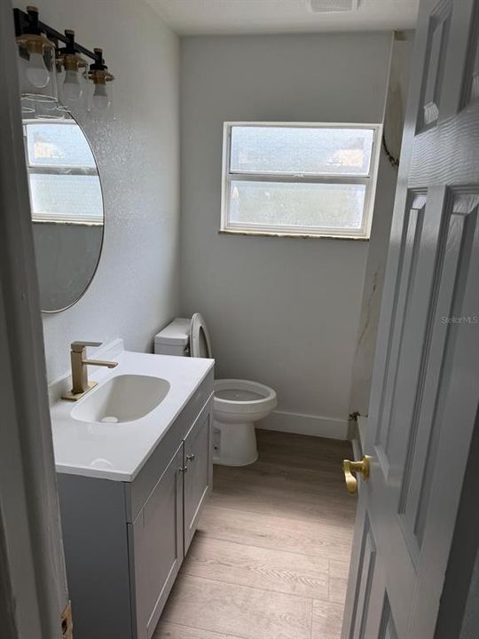 For Sale: $460,000 (6 beds, 3 baths, 1824 Square Feet)