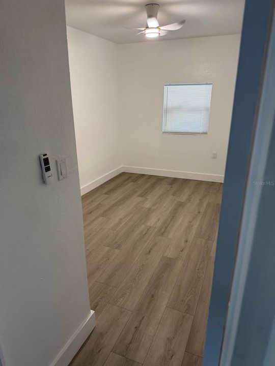 For Sale: $460,000 (6 beds, 3 baths, 1824 Square Feet)