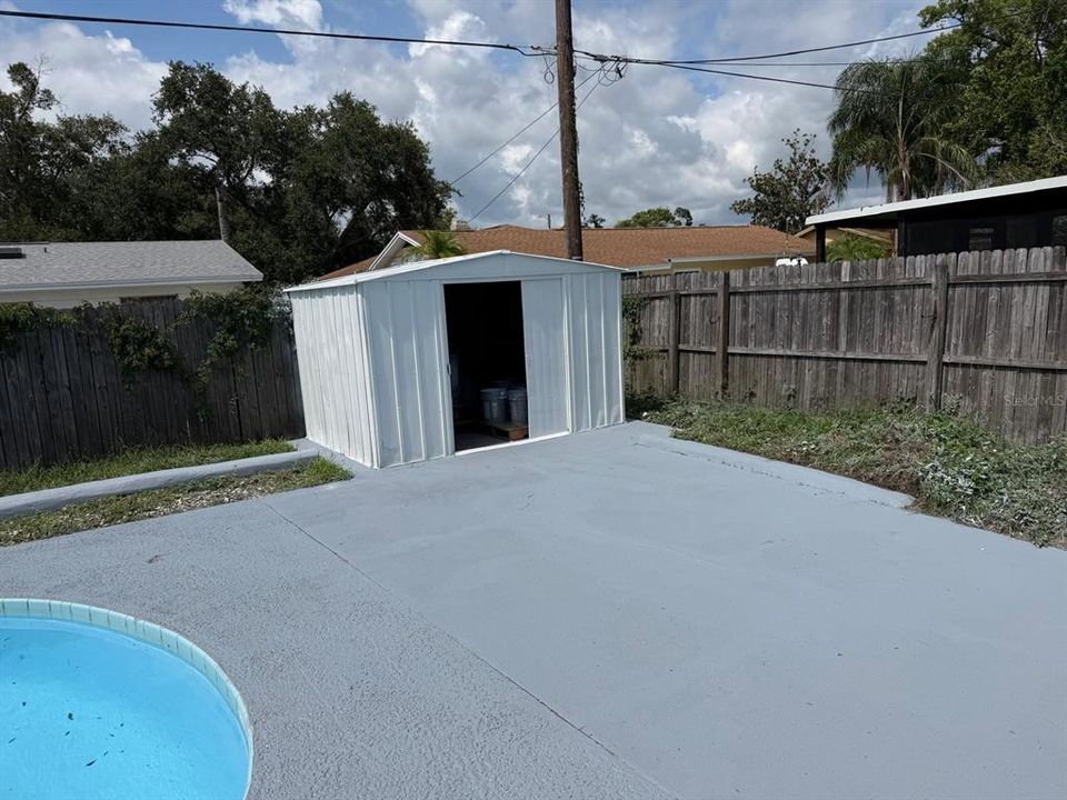 For Sale: $460,000 (6 beds, 3 baths, 1824 Square Feet)