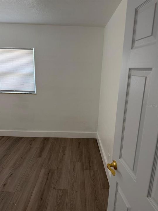 For Sale: $460,000 (6 beds, 3 baths, 1824 Square Feet)