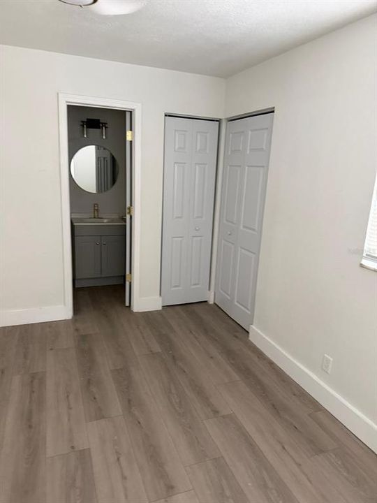 For Sale: $460,000 (6 beds, 3 baths, 1824 Square Feet)
