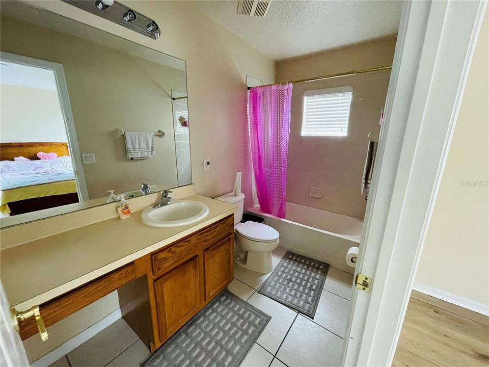 В аренду: $3,500 (5 спален, 4 ванн, 2872 Квадратных фут)