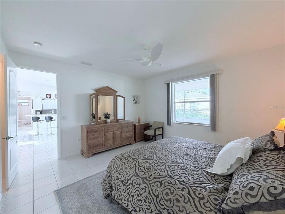 For Sale: $339,900 (3 beds, 2 baths, 1627 Square Feet)