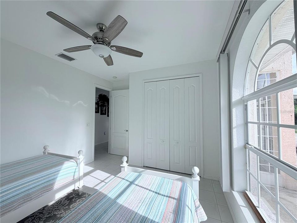 For Sale: $339,900 (3 beds, 2 baths, 1627 Square Feet)