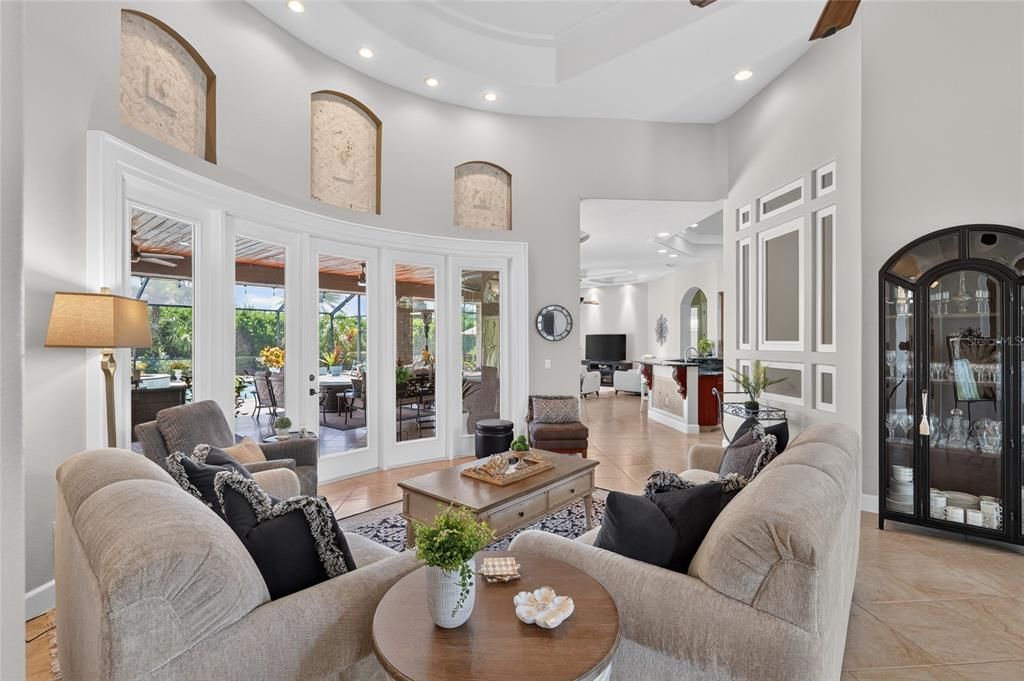 For Sale: $1,100,000 (3 beds, 3 baths, 3185 Square Feet)