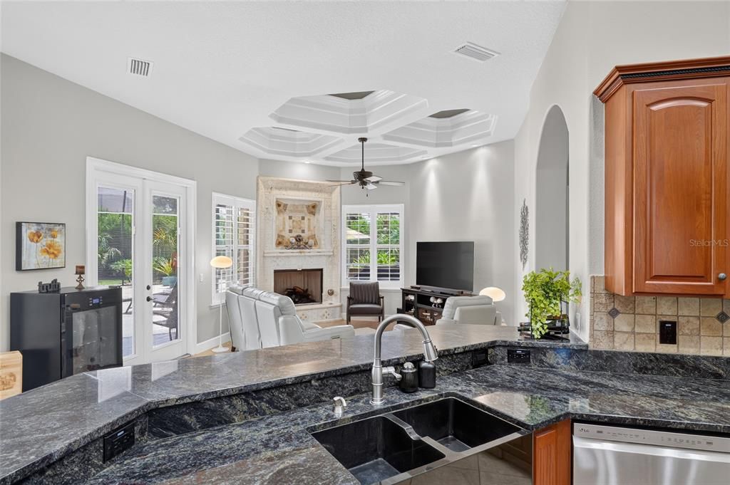 For Sale: $1,100,000 (3 beds, 3 baths, 3185 Square Feet)