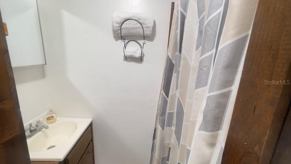 На продажу: $189,000 (3 спален, 2 ванн, 982 Квадратных фут)
