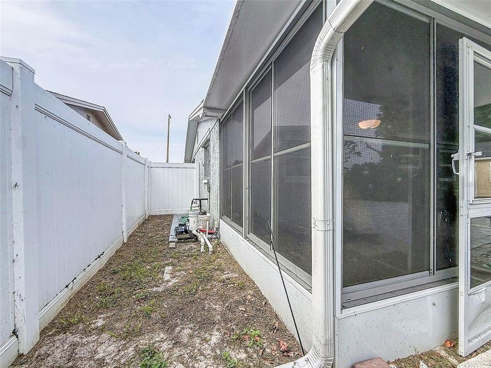 En Venta: $225,000 (3 camas, 1 baños, 1047 Pies cuadrados)