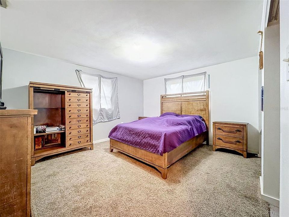 En Venta: $225,000 (3 camas, 1 baños, 1047 Pies cuadrados)