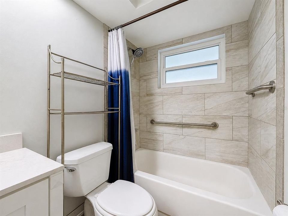 En Venta: $225,000 (3 camas, 1 baños, 1047 Pies cuadrados)