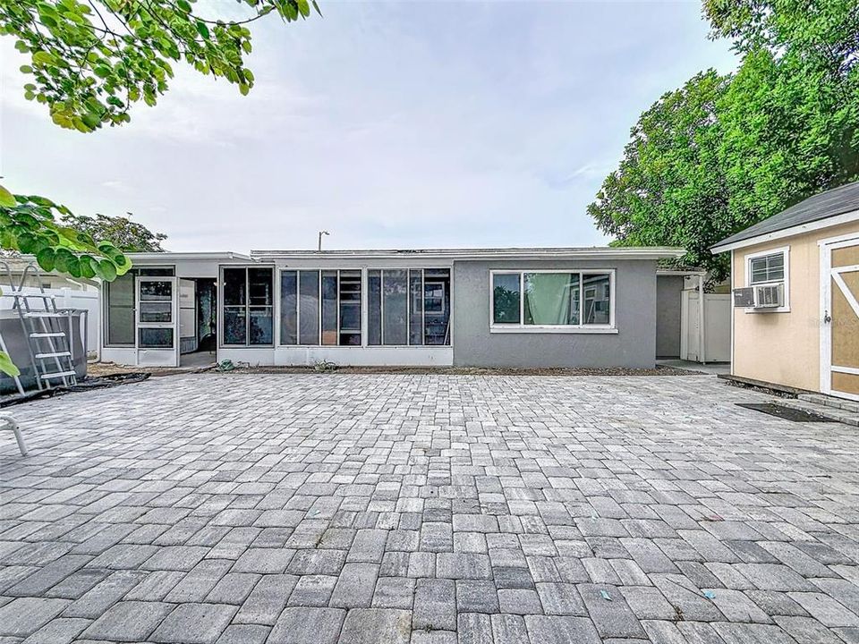 En Venta: $225,000 (3 camas, 1 baños, 1047 Pies cuadrados)