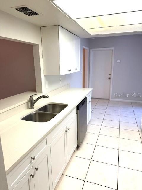 En Renta: $2,350 (3 camas, 2 baños, 1542 Pies cuadrados)
