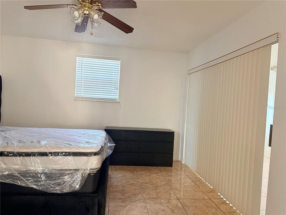 For Rent: $2,500 (4 beds, 2 baths, 1520 Square Feet)