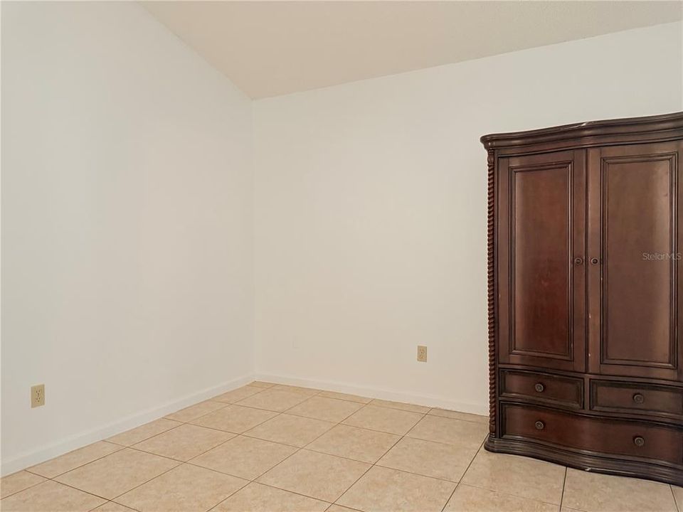 For Rent: $2,500 (4 beds, 2 baths, 1520 Square Feet)