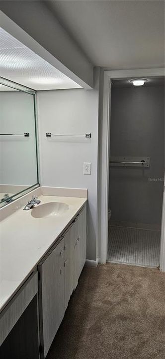 В аренду: $1,750 (2 спален, 2 ванн, 1250 Квадратных фут)