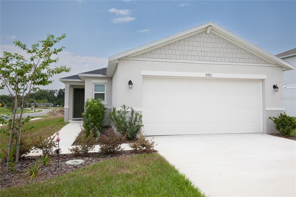 For Sale: $329,000 (3 beds, 2 baths, 1491 Square Feet)