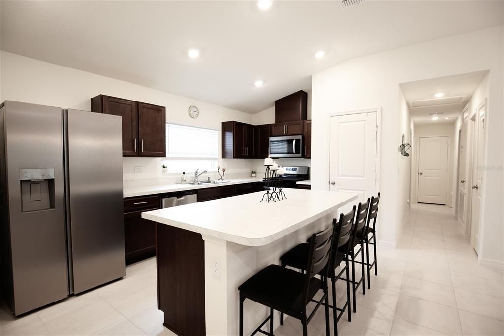 For Sale: $329,000 (3 beds, 2 baths, 1491 Square Feet)