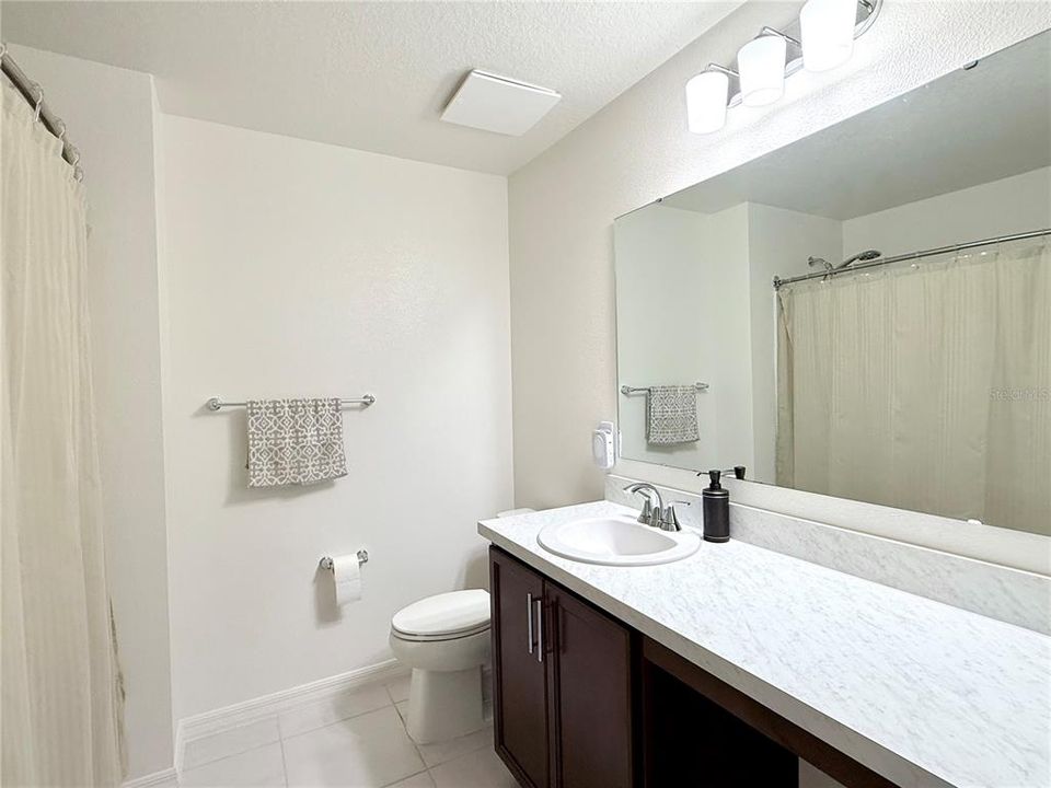 For Sale: $329,000 (3 beds, 2 baths, 1491 Square Feet)