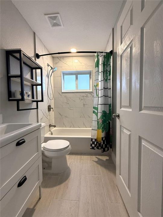 For Sale: $765,000 (4 beds, 3 baths, 1797 Square Feet)